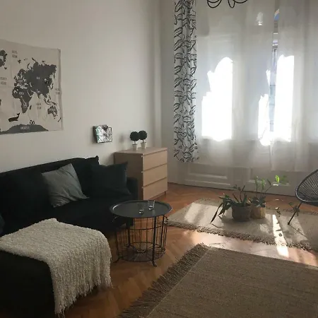 Apartment Downtown *